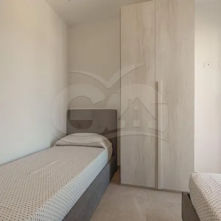 5 Sassi - Goelba *